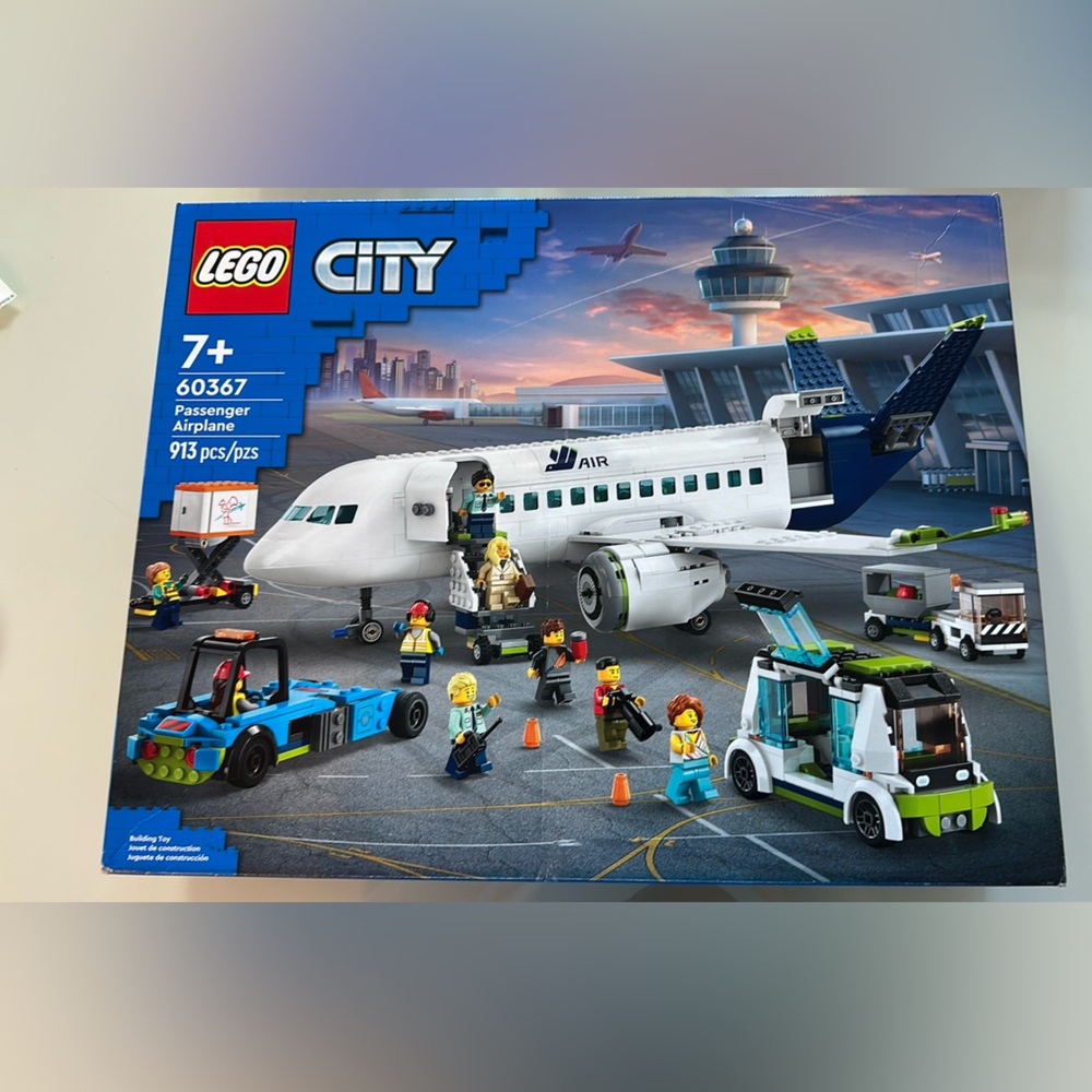 Lego City - Passenger Airplane #60367